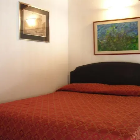 Residenza Monti 度假居 罗马